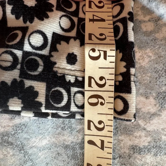 Altar'd State Flare Pants Size Large Groovy Funky Mod Black White Hippie Retro - Picture 13 of 14